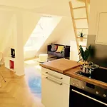 Cosy Munich Rooftop Apartment